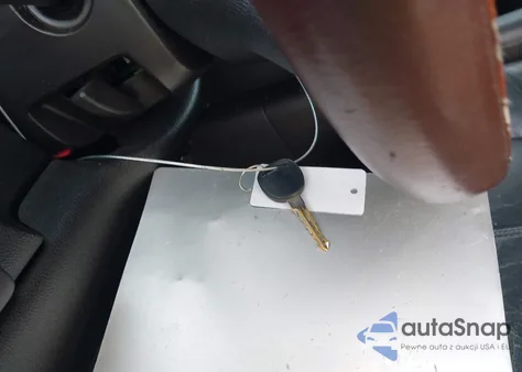 2013 Chevrolet Suburban Lt z USA, uszkodzony, nr VIN 1GNSCJE03DR205223